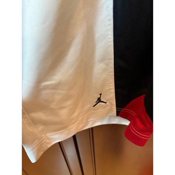 Air Jordan Basketball Shorts White/Red/Black Men's Size M - Picture 15 of 16